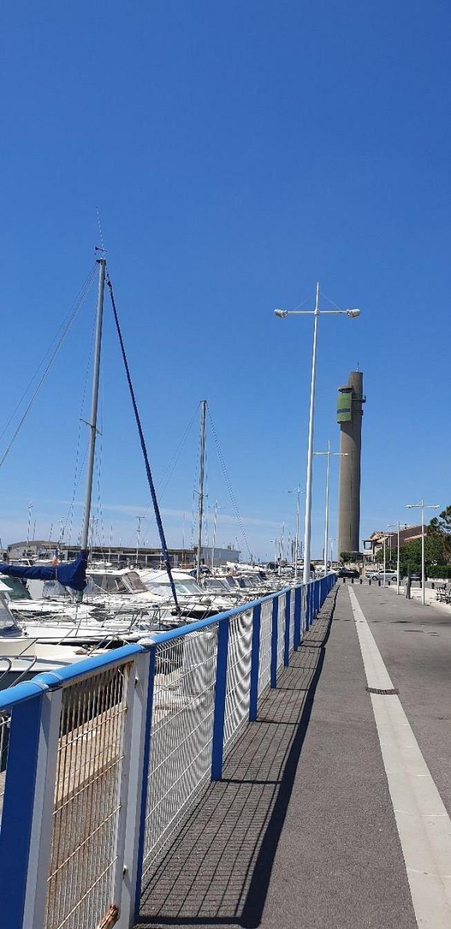 Charmante Maison De Ville Avec Jardin, Terrasse Et Terrain De Petanque Fos-sur-Mer Exterior foto